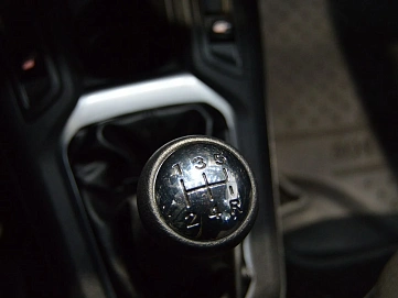 Peugeot 301, 2013г, передний привод, механика