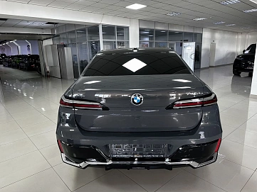 BMW , 2024г., полный привод, автомат