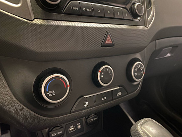 Hyundai , 2018г., передний привод, автомат
