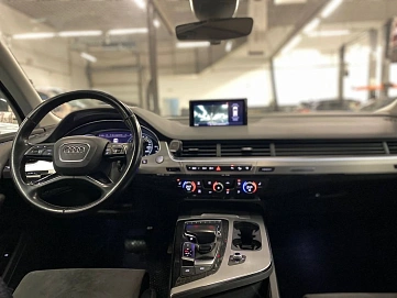 Audi Q7, 2015г, полный привод, автомат