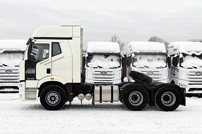 FAW J6 CA4250, 2023г, Механическая