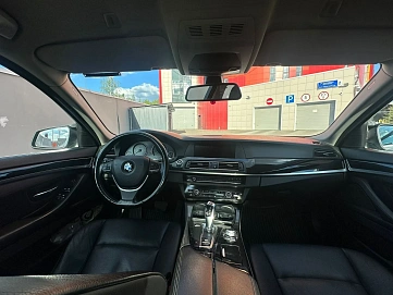 BMW 5 серии, 2010г, задний привод, автомат
