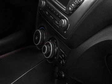 Kia Rio, 2012г., передний привод, механика