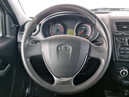 Lada (ВАЗ) , 2016г., передний привод, механика