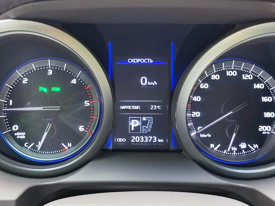 Toyota Land Cruiser Prado, 2014г., полный привод, механика