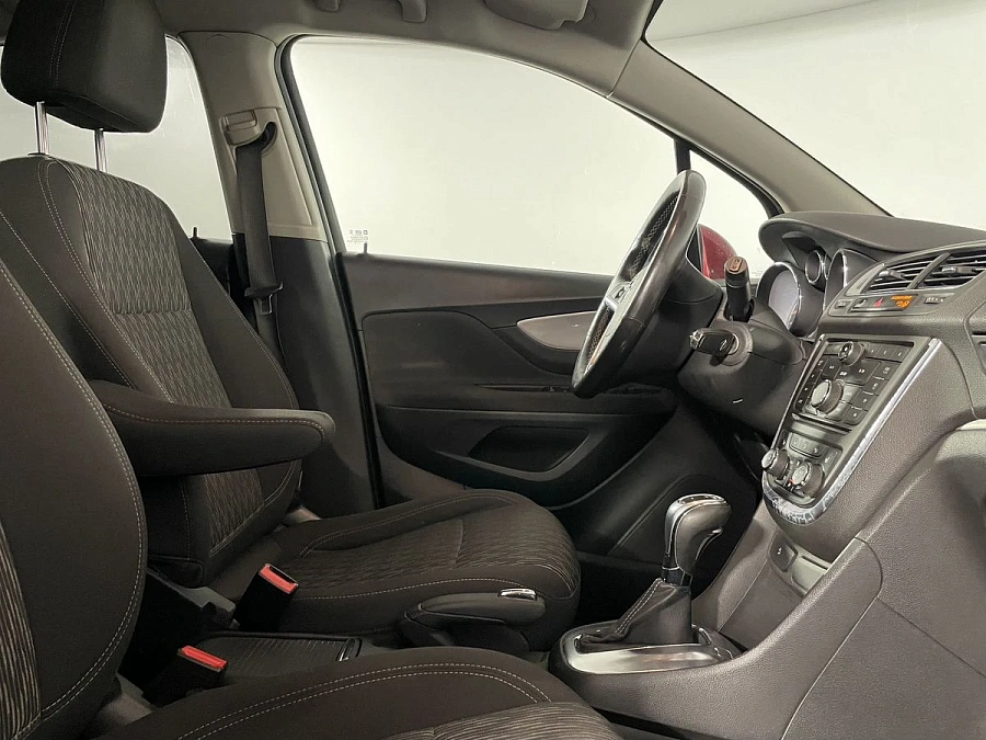 Opel Mokka, 2014г., передний привод, автомат