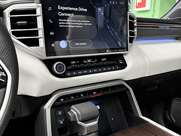 Toyota Sequoia, 2024г, полный привод, автомат