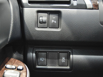 Toyota Camry, 2015г, передний привод, автомат
