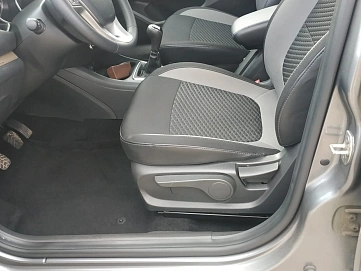 Lada (ВАЗ) Vesta, 2019г, передний привод, механика
