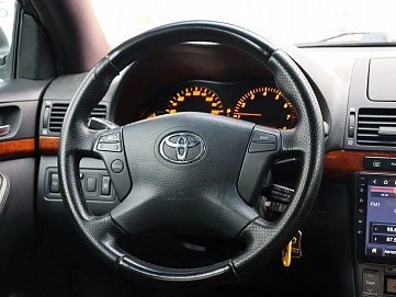Toyota Avensis, 2007г, передний привод, автомат