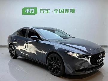 Mazda 3, 2022г, передний привод, автомат
