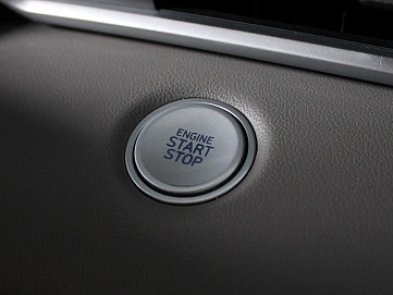 Hyundai Elantra, 2021г., передний привод, автомат