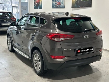 Hyundai Tucson, 2017г, передний привод, автомат