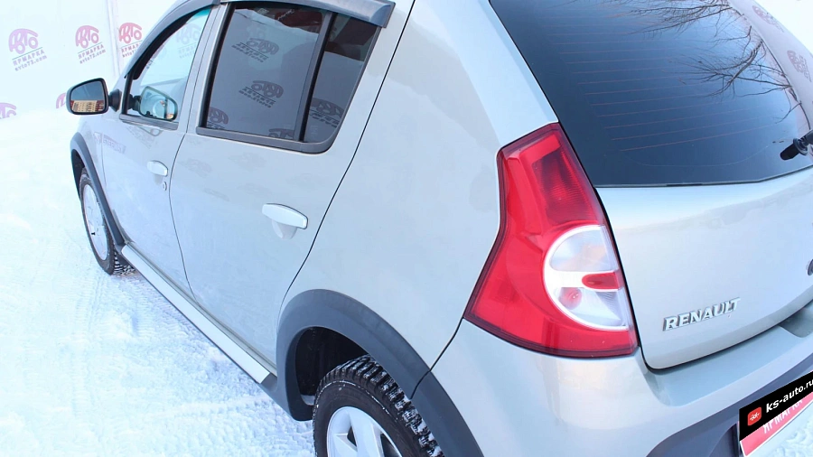 Renault Sandero, 2014г., передний привод, механика