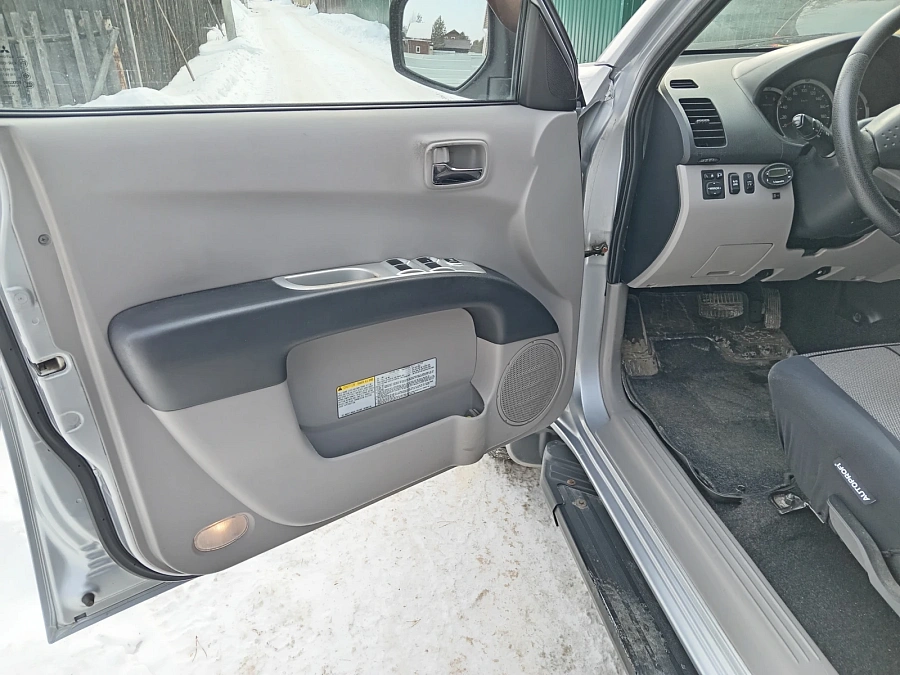 Mitsubishi L200, 2011г., полный привод, автомат