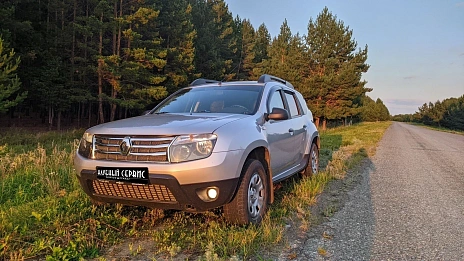 Renault Duster, 2014г, полный привод, механика