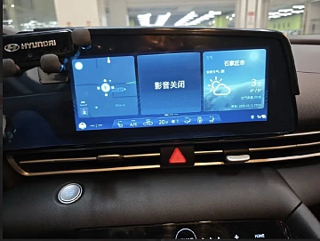 Hyundai Elantra, 2022г, передний привод, вариатор