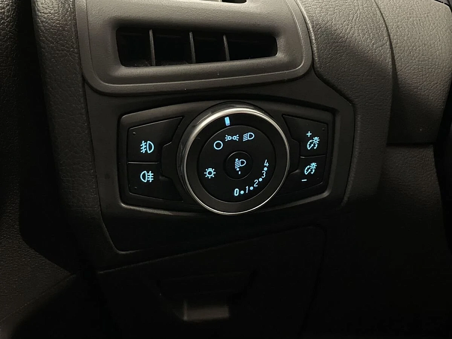 Ford Focus, 2018г., передний привод, робот