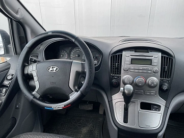 Hyundai , 2011г., передний привод, автомат