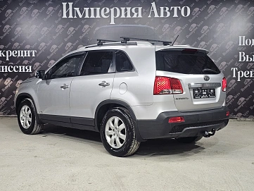 Kia Sorento, 2011г, полный привод, автомат