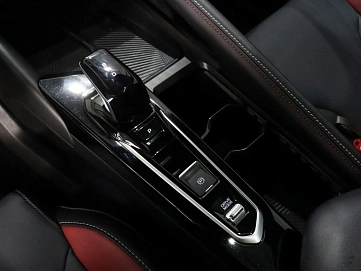 Geely Coolray, 2024г, передний привод, робот