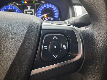 Toyota Camry, 2017г, передний привод, автомат