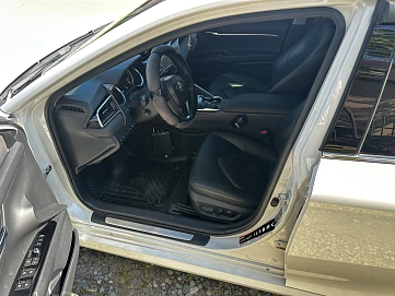 Toyota Camry, 2018г, передний привод, автомат