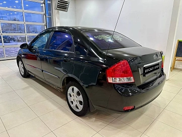 Kia Cerato, 2007г, передний привод, механика