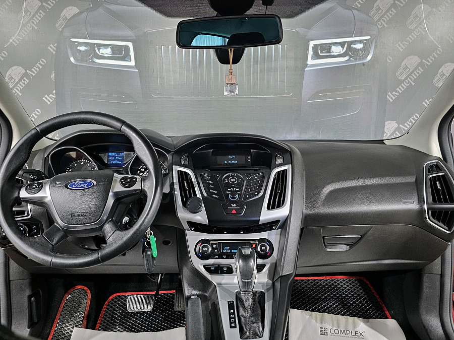 Ford Focus, 2013г., передний привод, робот