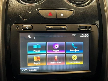 Renault Duster, 2018г, передний привод, автомат