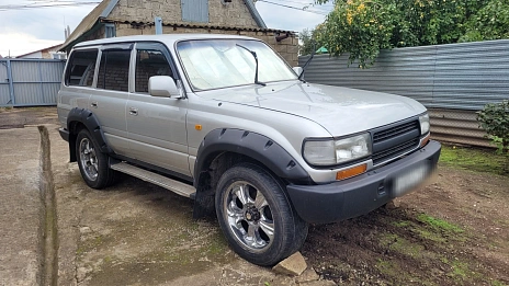Toyota Land Cruiser, 1995г, полный привод, механика
