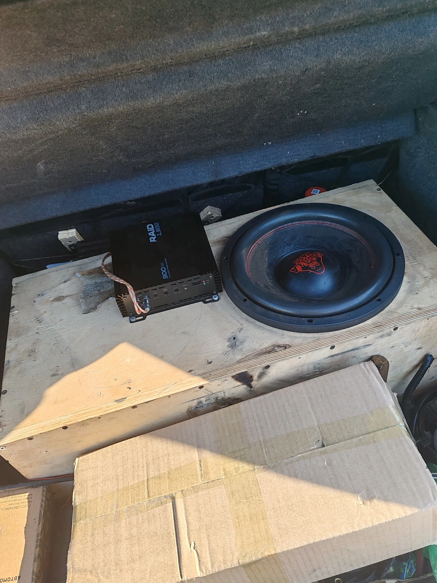 Lada (ВАЗ) 2112, 2005г., передний привод, механика