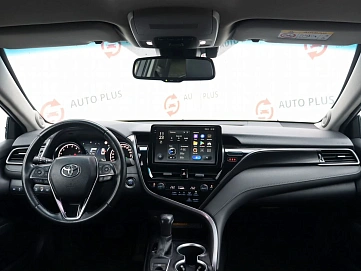 Toyota Camry, 2021г, передний привод, автомат