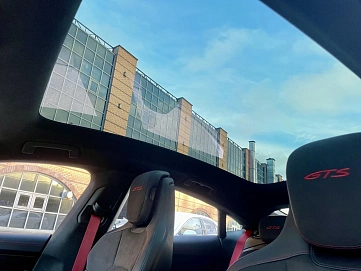 Porsche Taycan, 2022г, полный привод, автомат