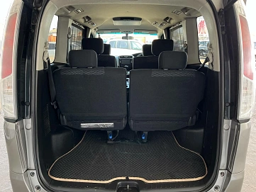 Suzuki Landy, 2012г, передний привод, автомат