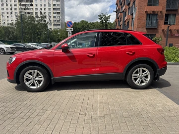 Audi Q3, 2020г, передний привод, робот