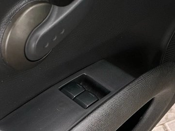 Nissan Micra, 2005г, передний привод, автомат