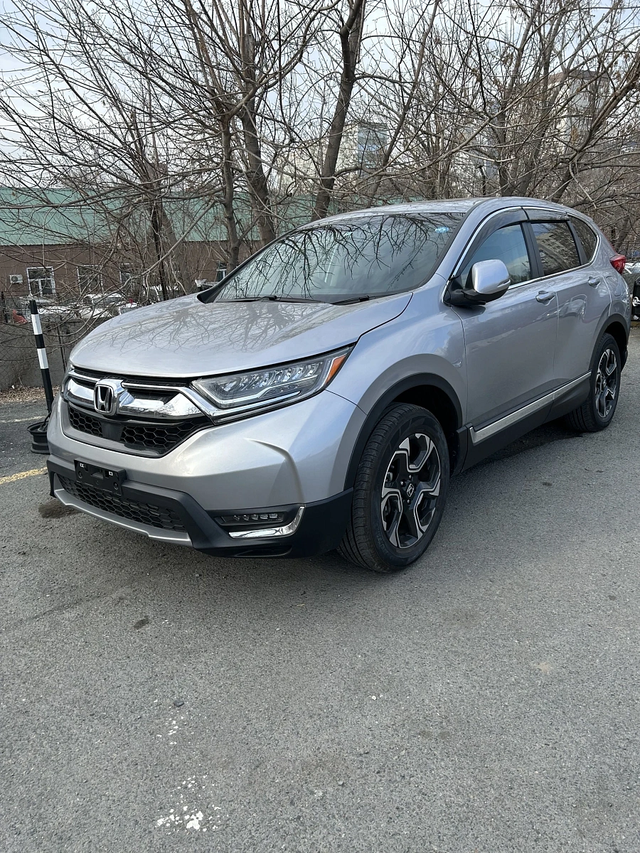 Honda CR-V, 2018г., полный привод, вариатор