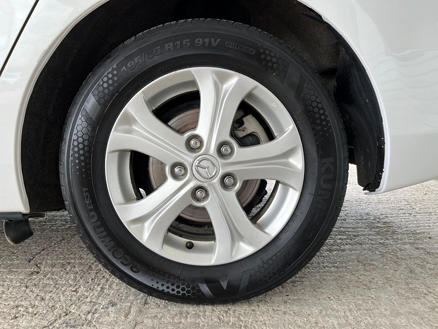 Mazda 3, 2010г., передний привод, автомат