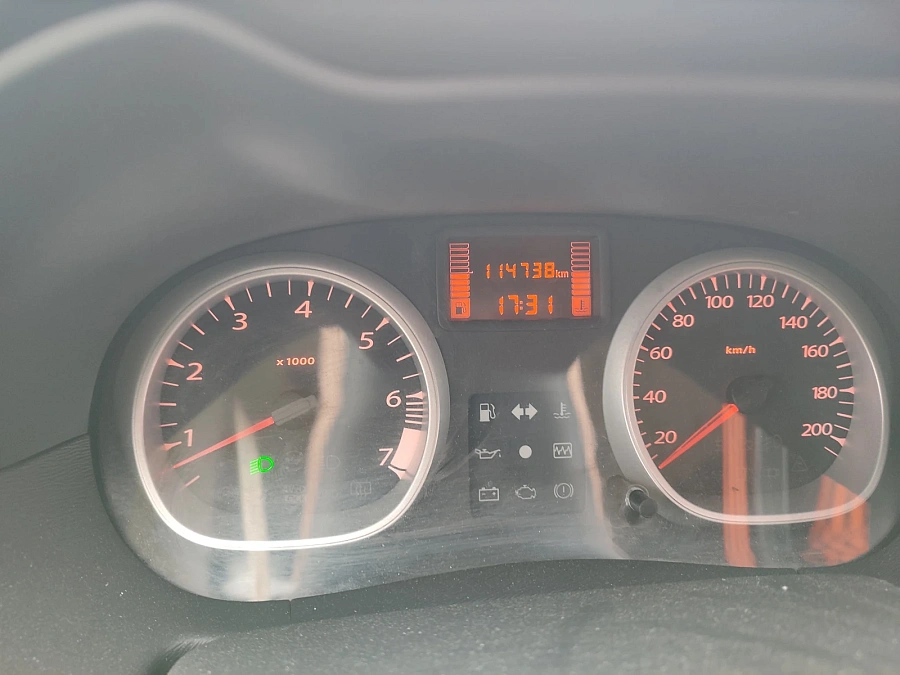 Renault Duster, 2015г., полный привод, механика