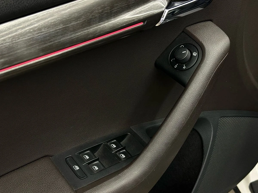 Skoda Octavia, 2017г., полный привод, робот