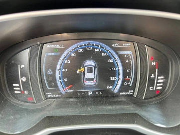 Geely Atlas, 2018г, полный привод, автомат