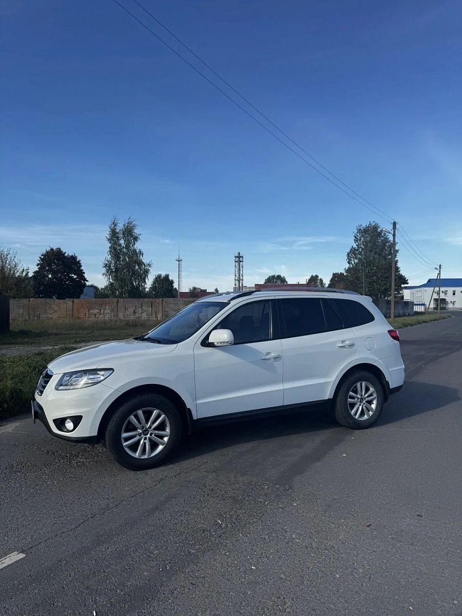 Hyundai Santa Fe, 2010г., полный привод, автомат