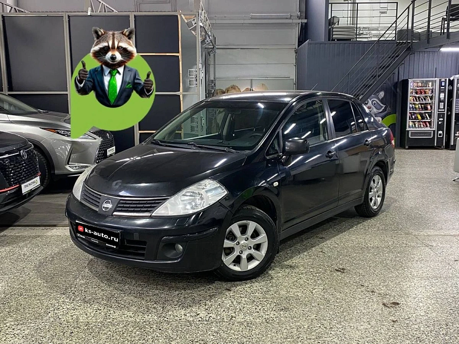 Nissan Tiida, 2008г., передний привод, механика