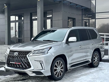 Lexus LX, 2017г, полный привод, автомат