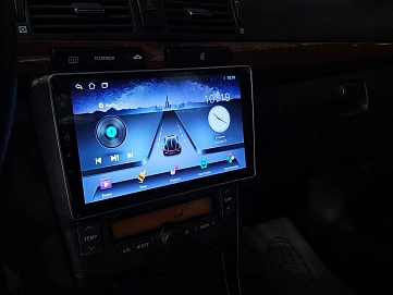 Toyota Avensis, 2007г, передний привод, автомат