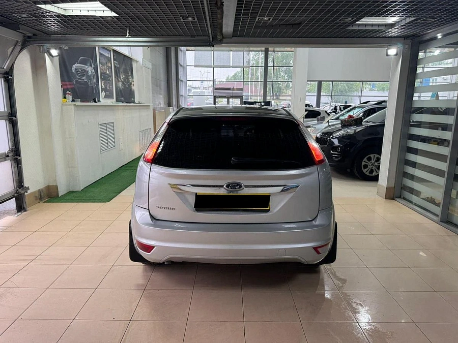 Ford Focus, 2009г., передний привод, механика