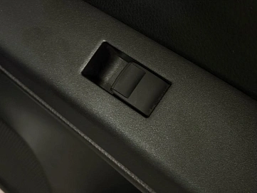 Toyota RAV4, 2019г, передний привод, автомат