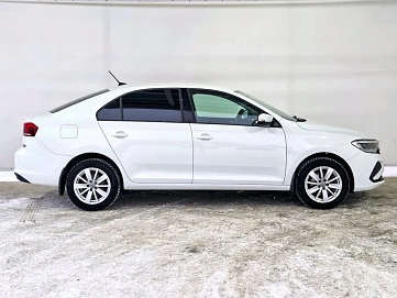 Volkswagen Polo, 2020г, передний привод, механика