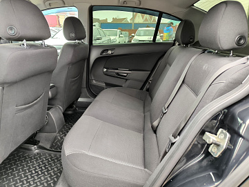 Opel , 2010г., передний привод, механика